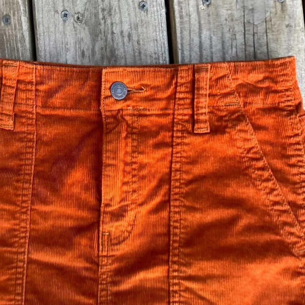 Old Navy Skirt -Terracota Color Burnt Orange A Line size 0 corduroy